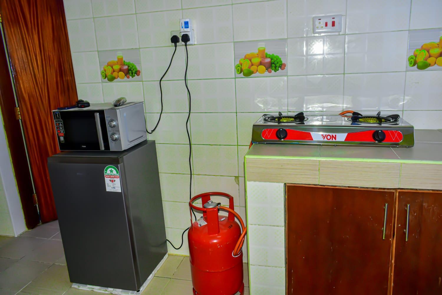 Lux Suites Bamburi Furnished Apartments エクステリア 写真